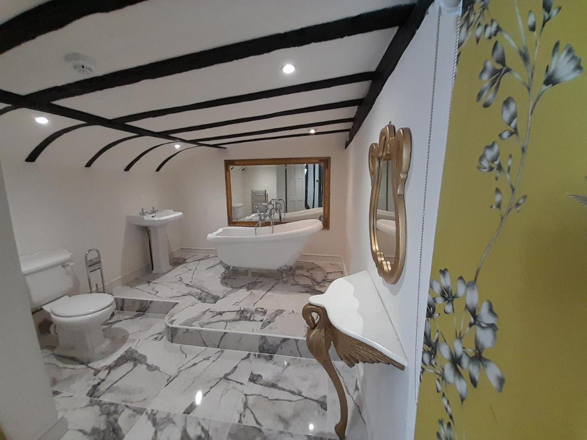 Stone Court House Otel Maidstone Dış mekan fotoğraf